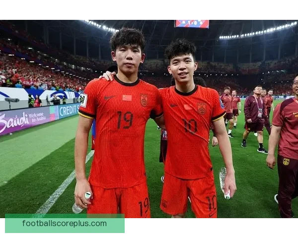 中国足球迎来重大突破，国足新阵容备战亚洲杯展现强劲实力